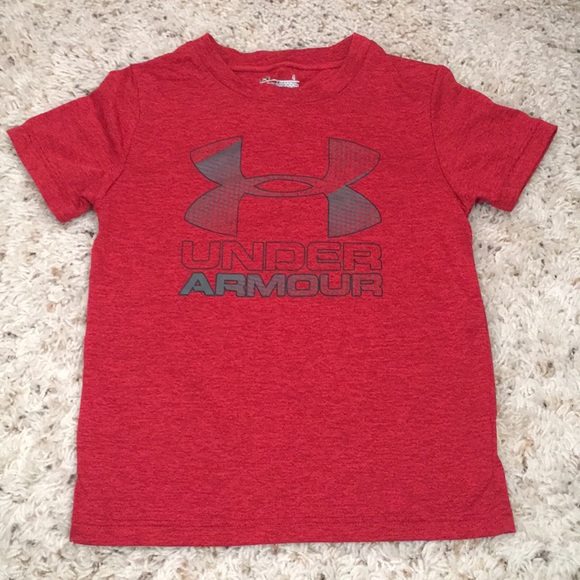 Under Armour Other - Boys Under Armour shirt